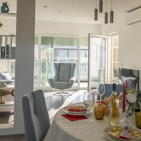 Waves - By Smarthomes