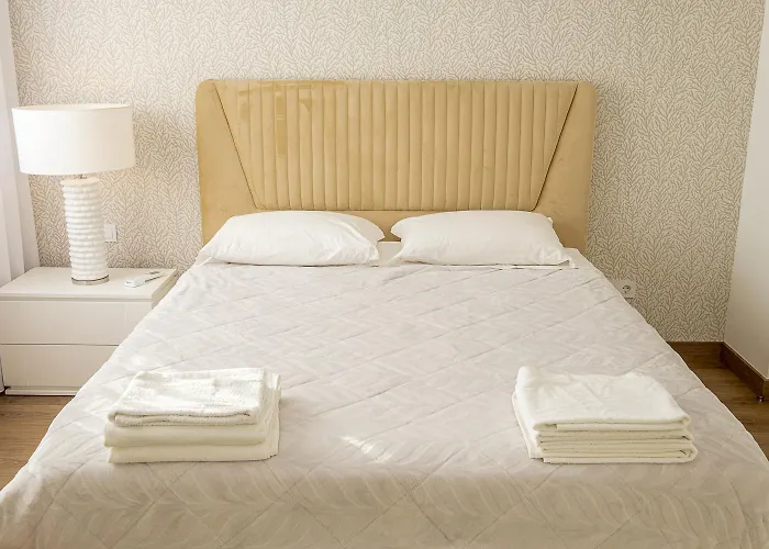 Waves - By Smarthomes * Nazaré