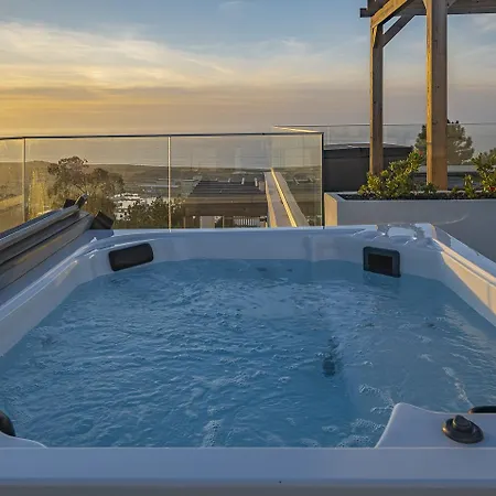 Waves Com Jacuzzi Privado - By Smarthomes * Nazaré