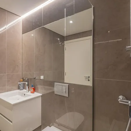 Appartement Waves Com Jacuzzi Privado - By Smarthomes Nazaré