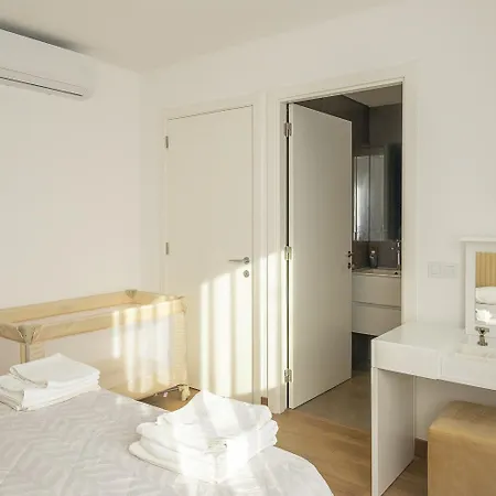 Waves Com Jacuzzi Privado - By Smarthomes * Nazaré